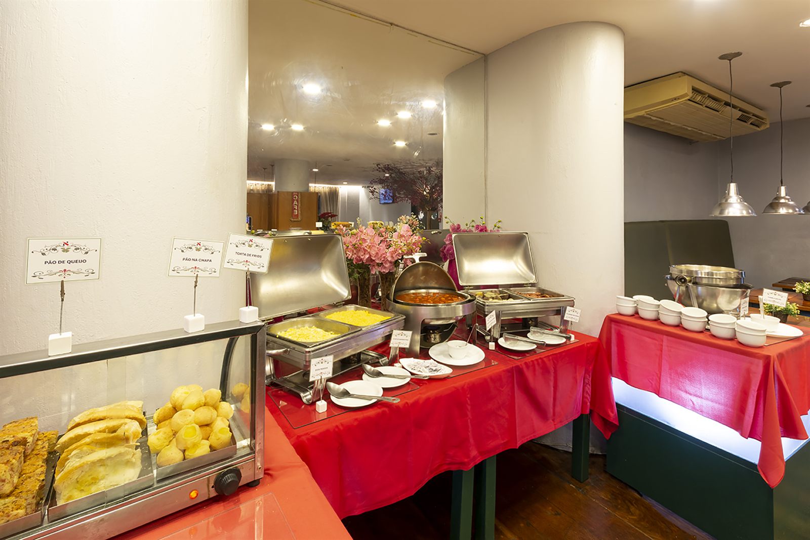 Hotel Normandie — cafe buffet 02