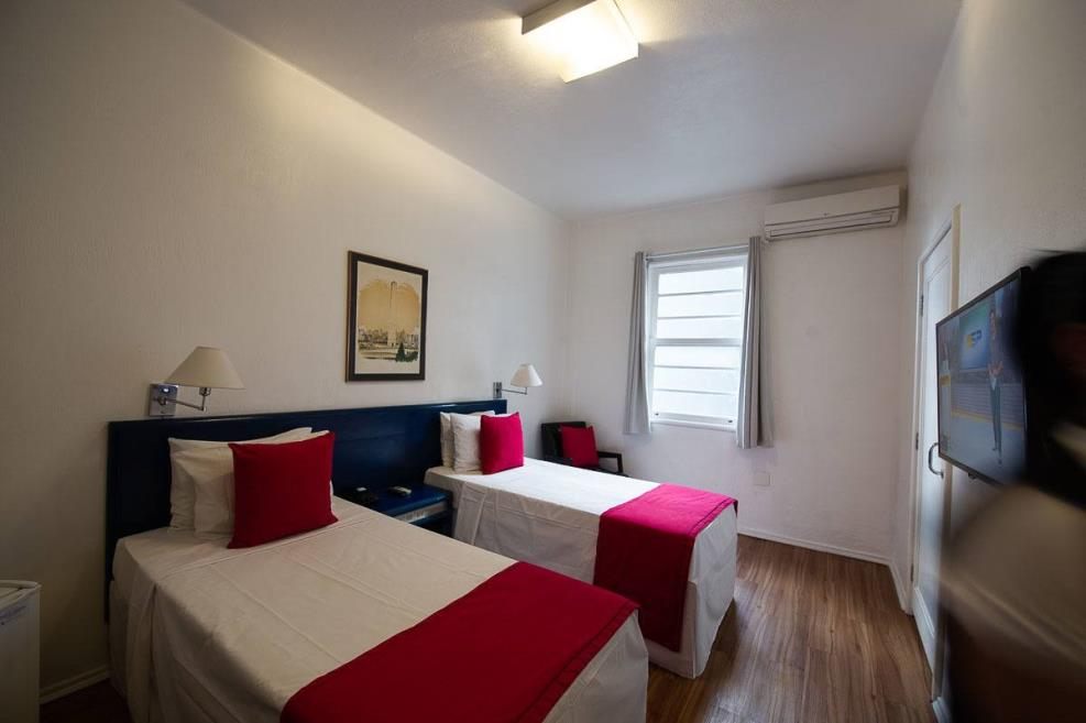 Hotel Normandie — duplo 03