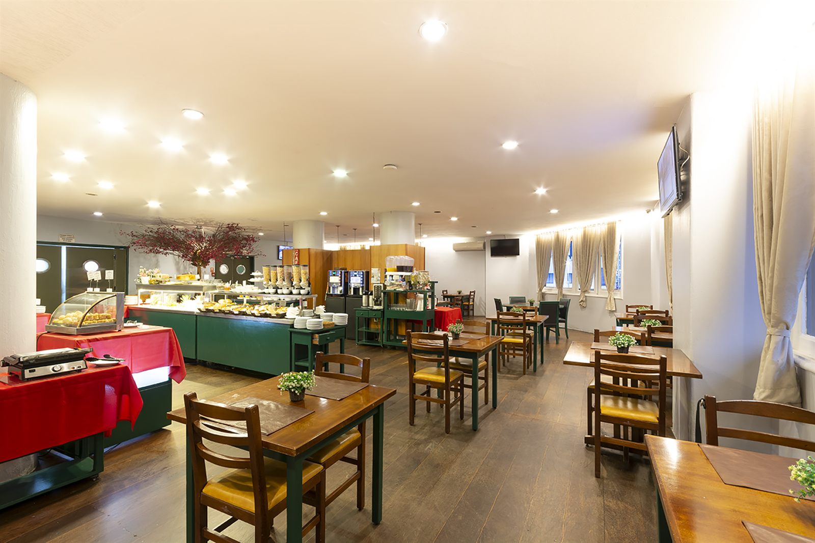 Hotel Normandie — restaurante 01